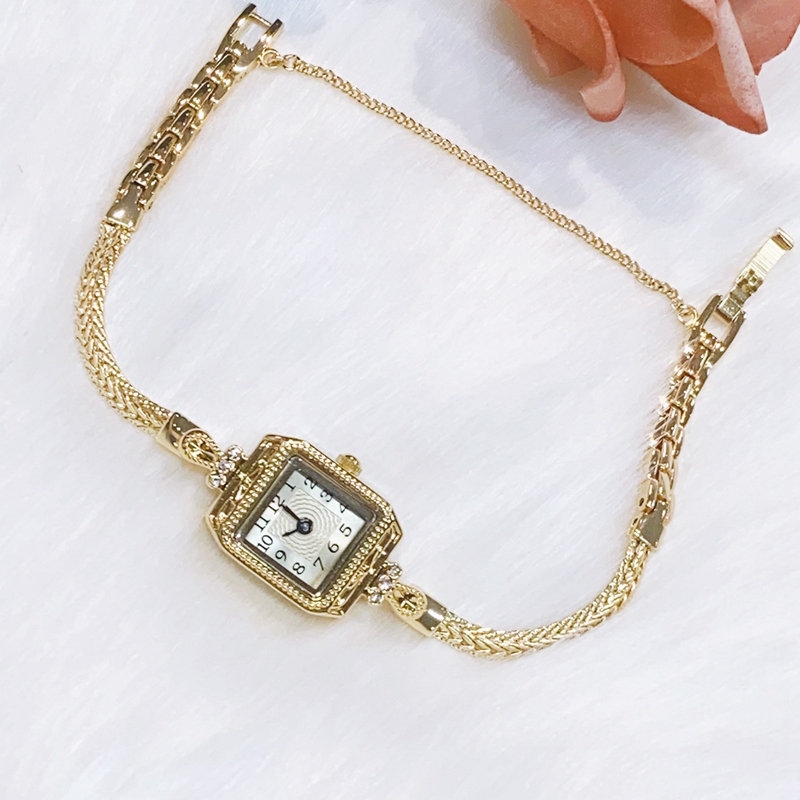 赫柏林手表屬于什么檔次？赫柏林手表怎么樣